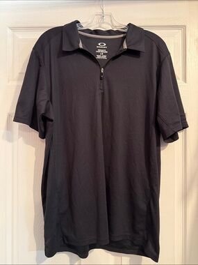 Oakley Men's Black Short-Sleeve Zip Polo